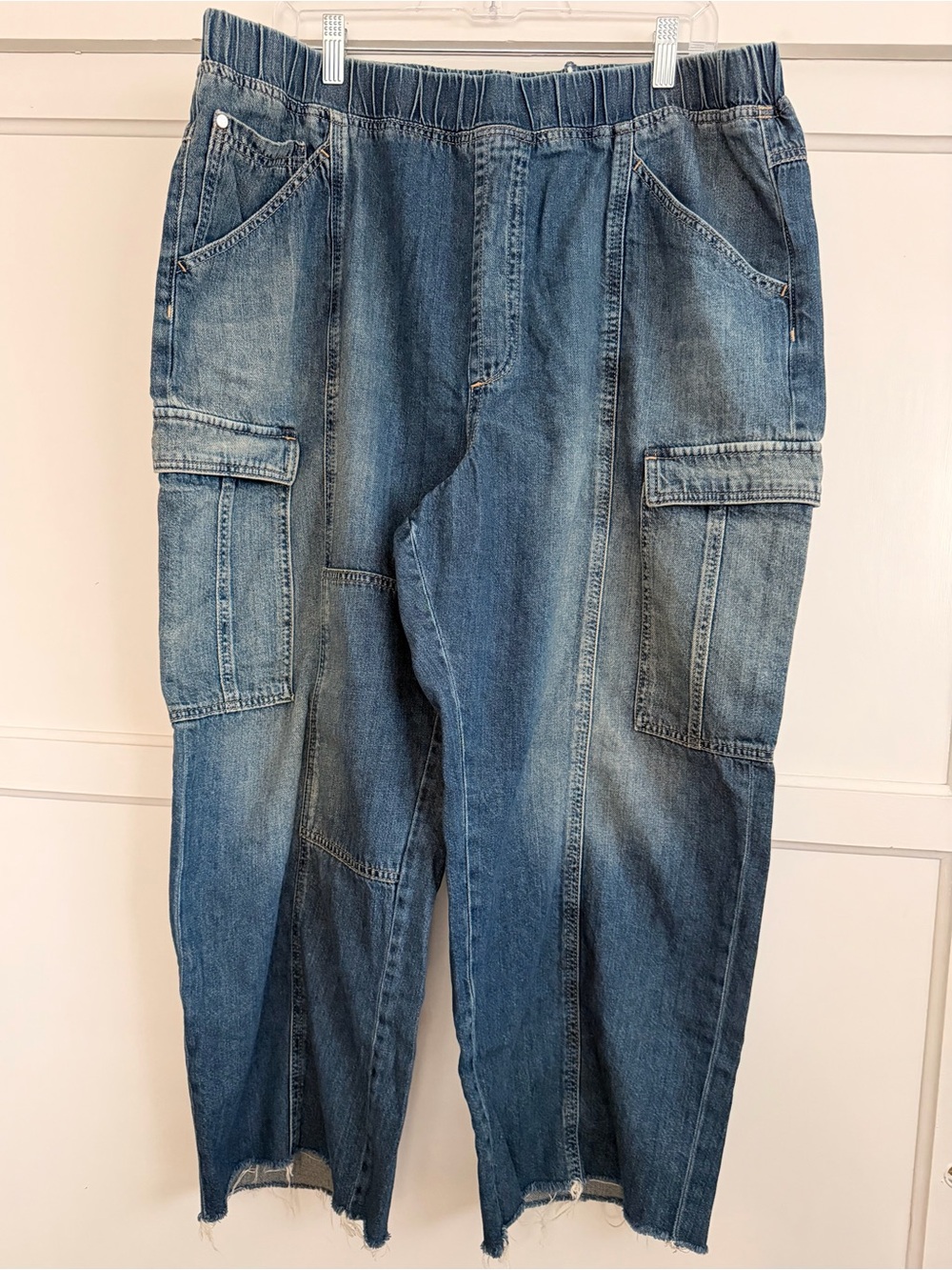 Pilcro Anthropologie Wide Leg Cargo Elastic Waist Cropped Jeans XL